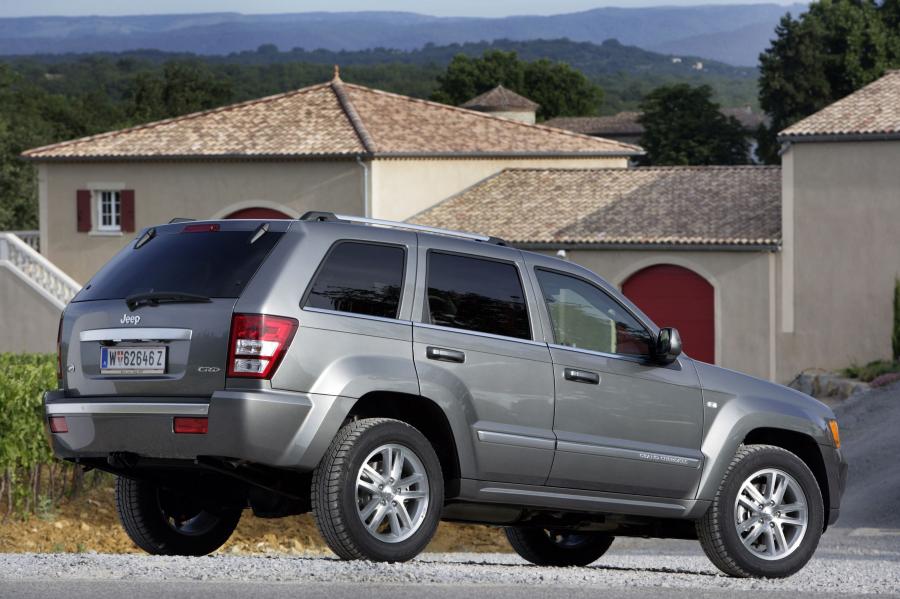  Jeep Grand Cherokee 2008 года  (фото 15 из 48)